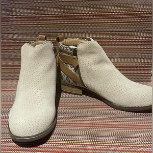 Spenco Orthotic Leather Ankle Boots-Dove Creek